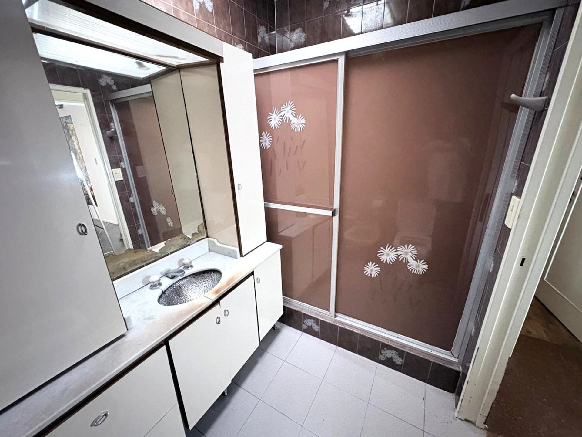 Casa 4 Ambientes Venta Olivos A Modernizar