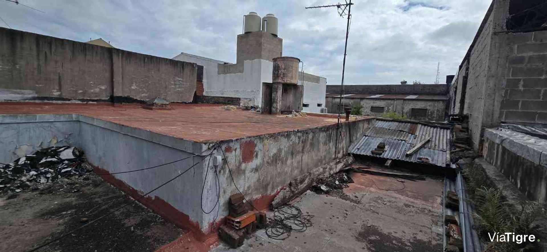 Casa Lote Propio en Venta Olivos A Refaccionar