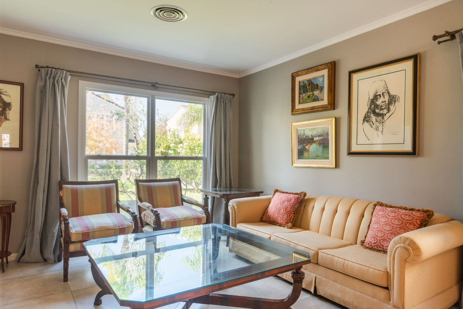 Casa En Venta Al Lago En Nordelta