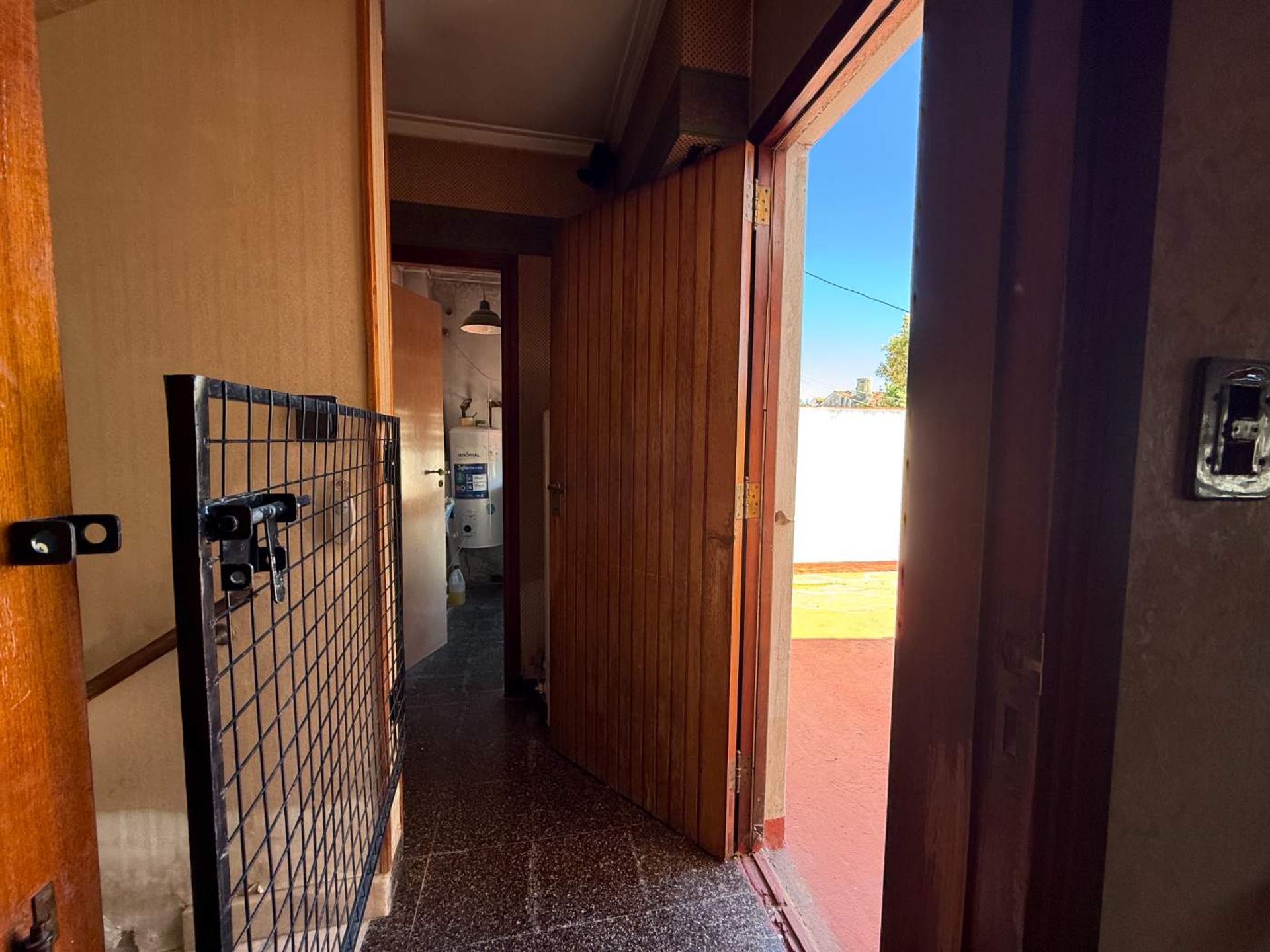 Venta Casa Lomas de San Isidro. Acepta permuta
