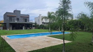 Alquiler casa Barrio Santa Teresa-Villanueva-Tigre