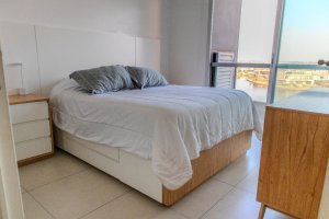 For Rent 1‑bedroom Apartment Qbay Golf by the lagoon