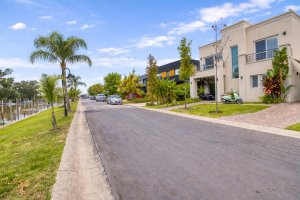 Casa En Venta Vilamarina 1 - Al Rio Y Con Amarra