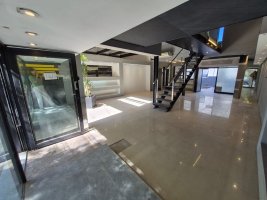 Premium commercial space for rent in Martinez