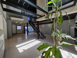 Premium commercial space for rent in Martinez