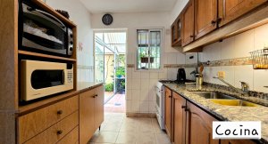 For Sale Triplex 2‑bedroom Olivos‑cocher‑patio‑bright