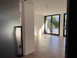 For Rent 1‑bedroom parking La Calabria brand new