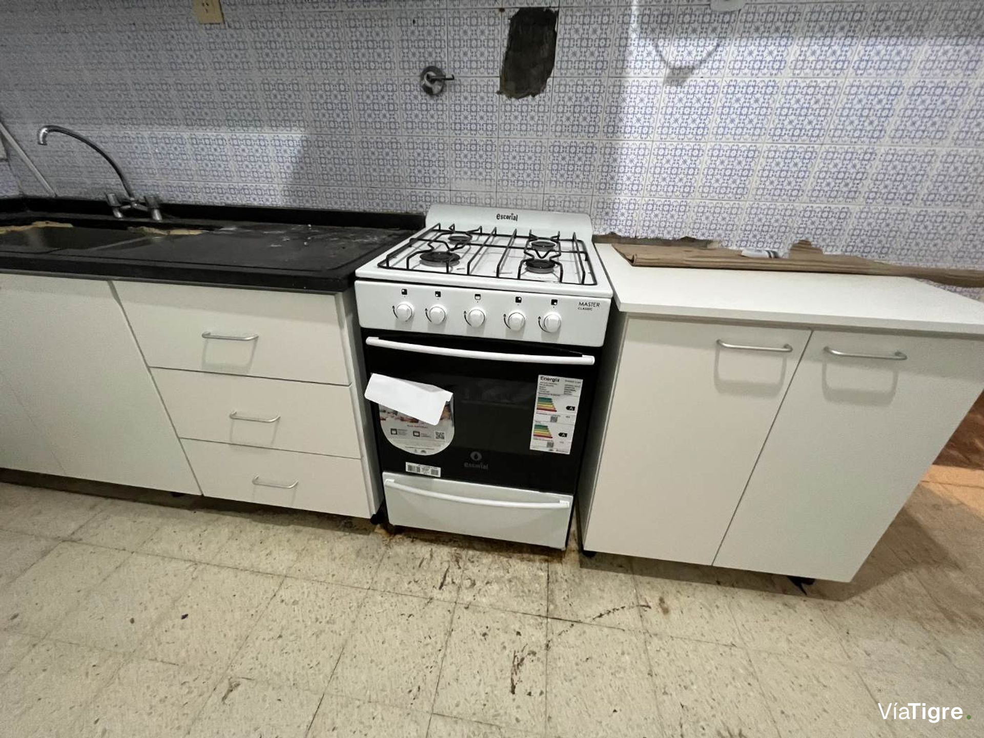 Venta casa en Parque Cisneros PERMUTA FINANCIA