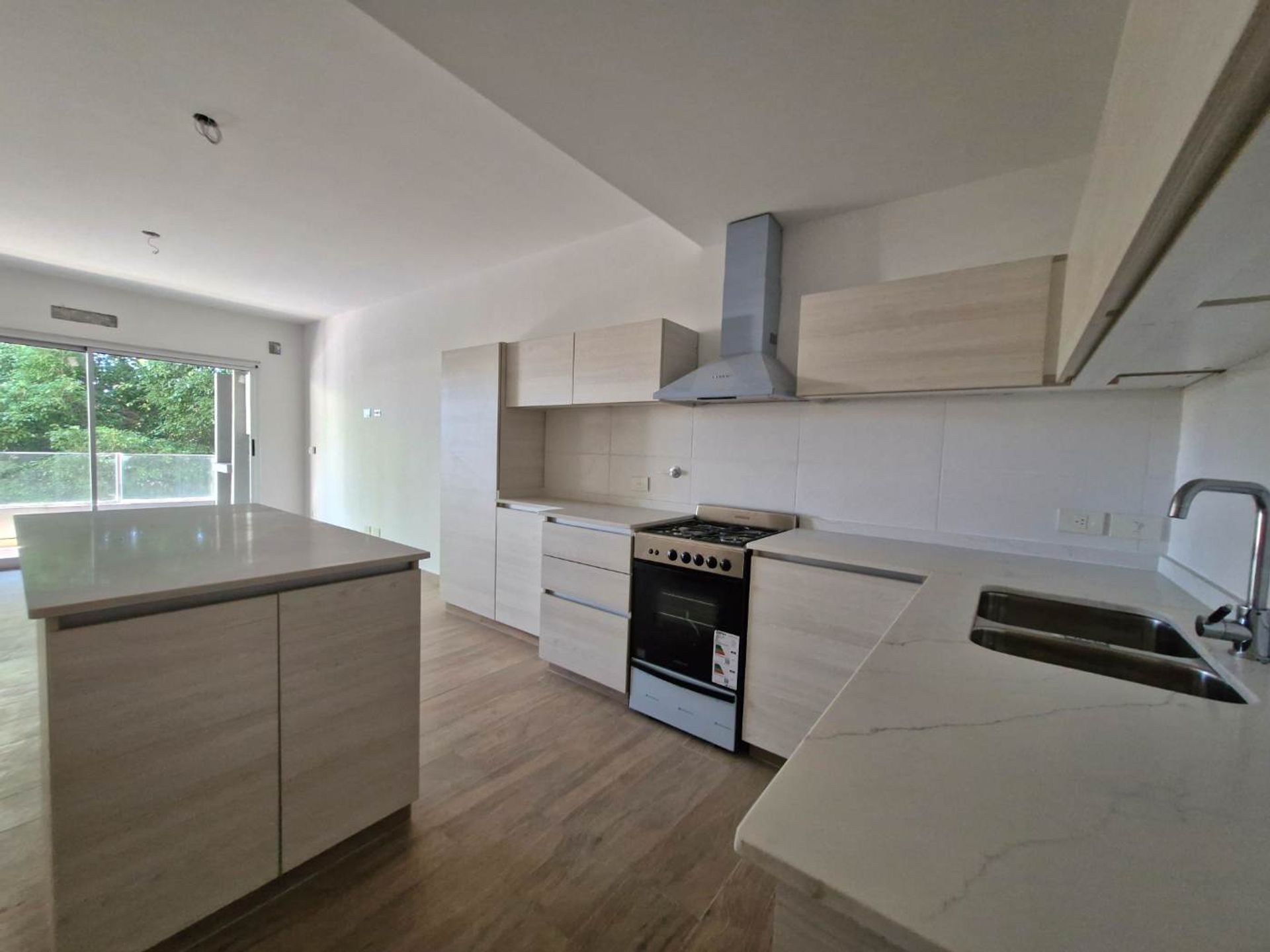 Venta Departamento San Fernando 2 Amb Balcon Coch