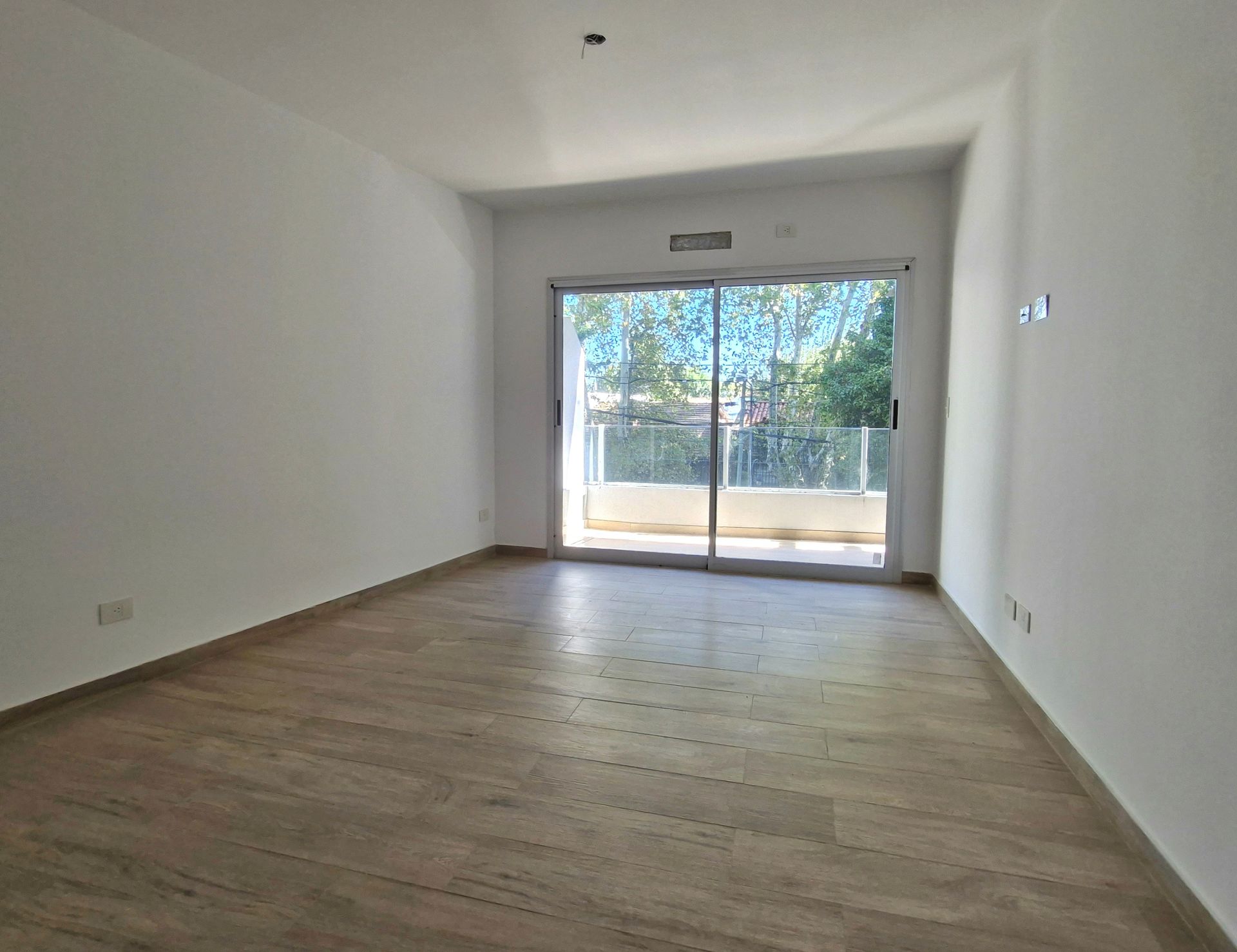 Venta Departamento San Fernando 2 Amb Balcon Coch