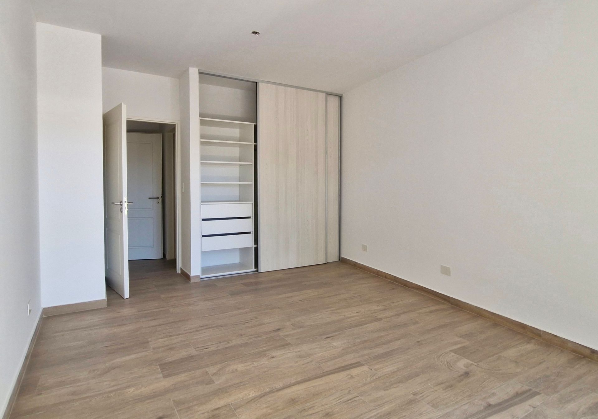 Venta Departamento San Fernando 2 Amb Balcon Coch