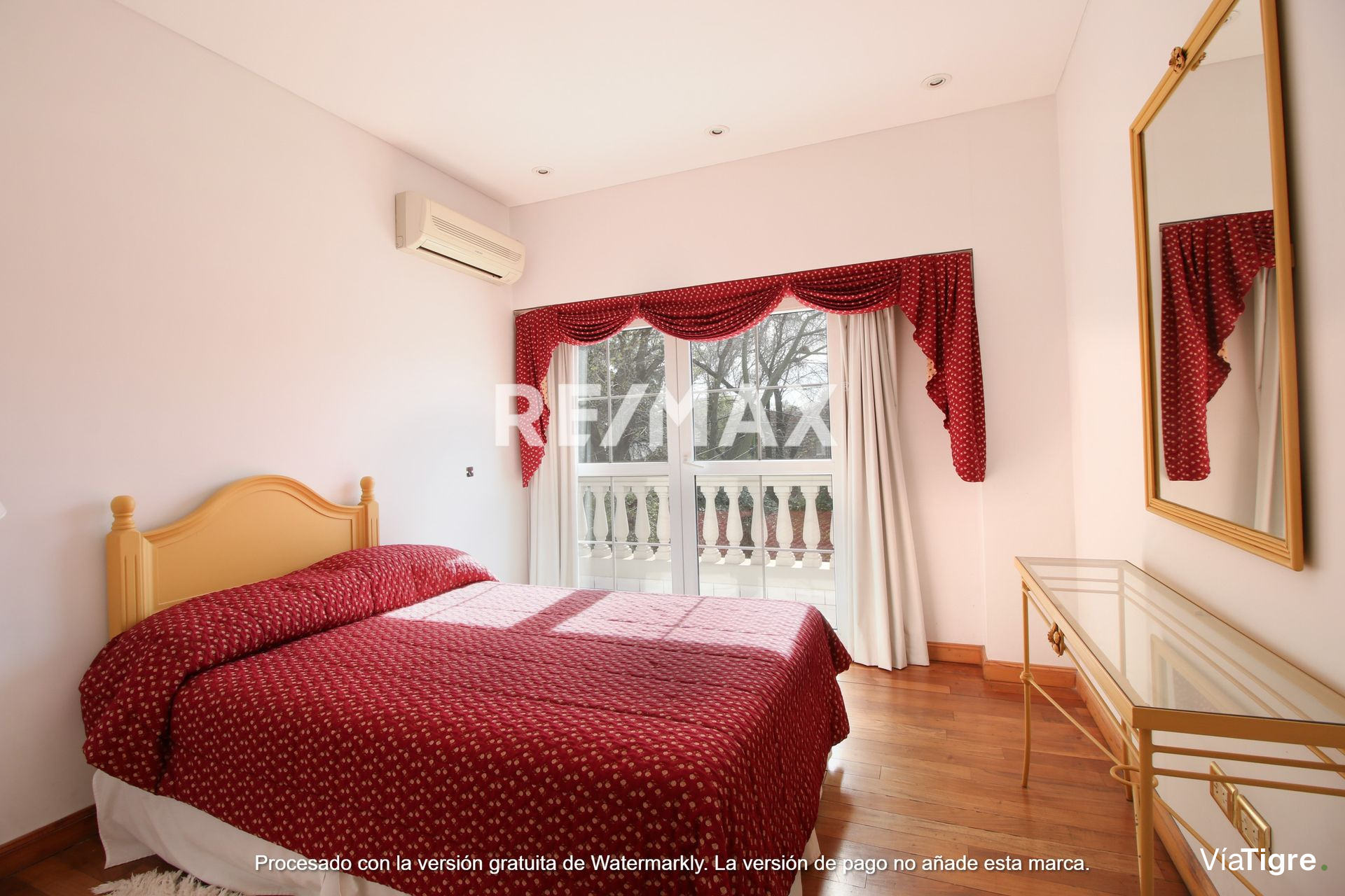 Venta de casa B. Sta Rita. San Isidro