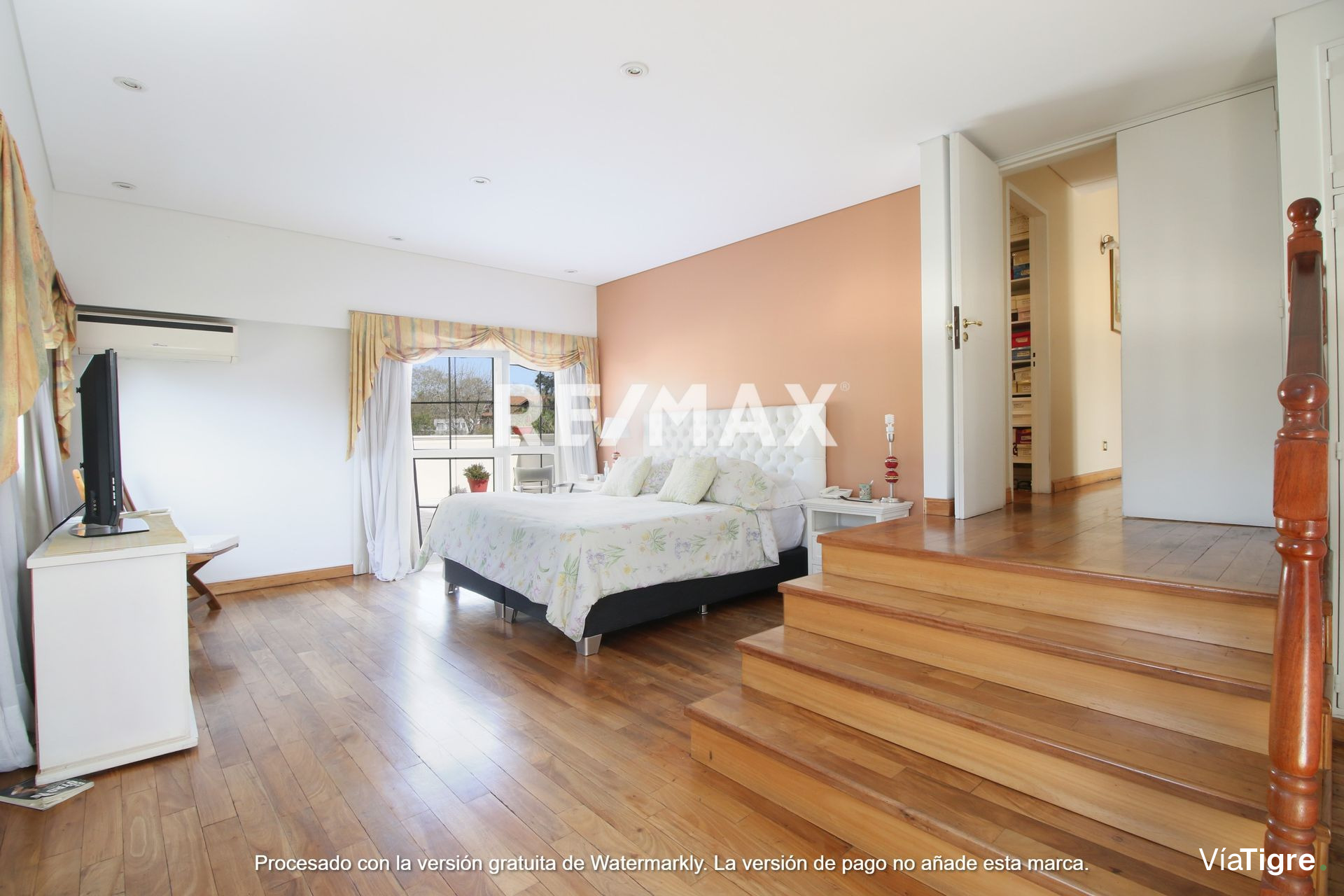 Venta de casa B. Sta Rita. San Isidro