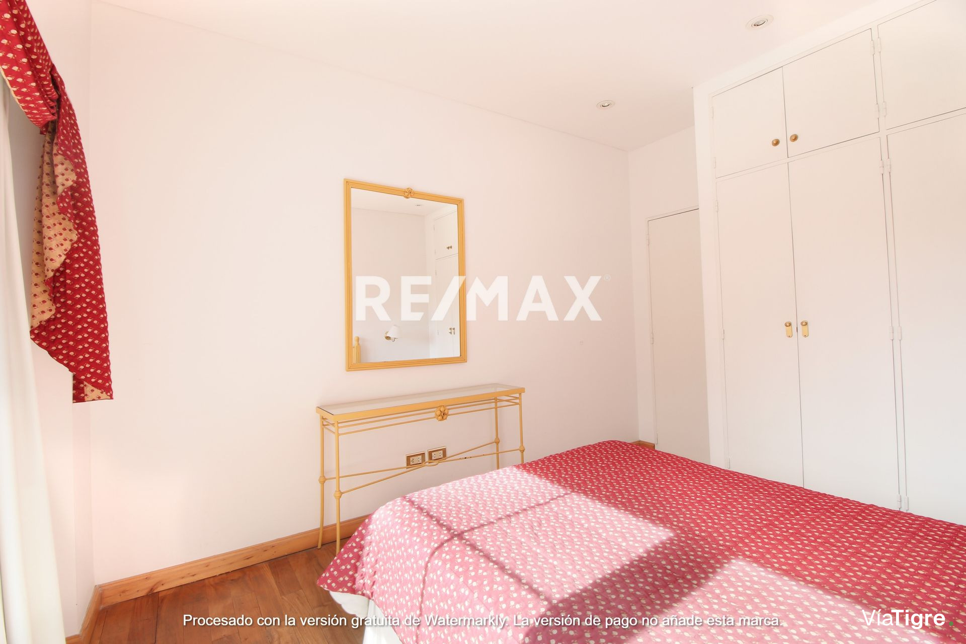 Venta de casa B. Sta Rita. San Isidro