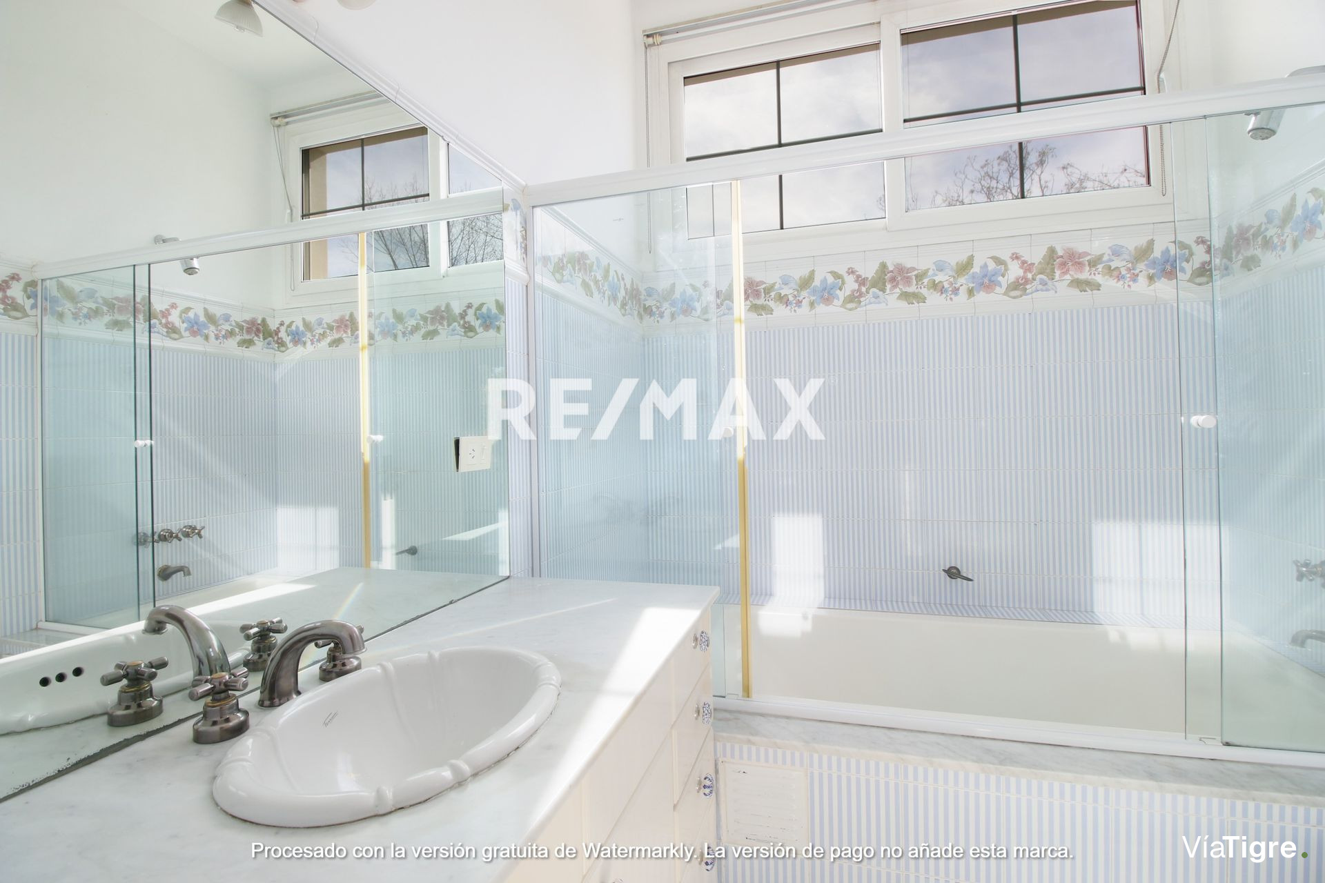 Venta de casa B. Sta Rita. San Isidro