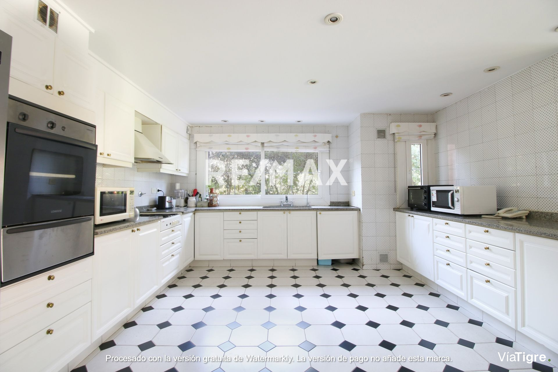 Venta de casa B. Sta Rita. San Isidro