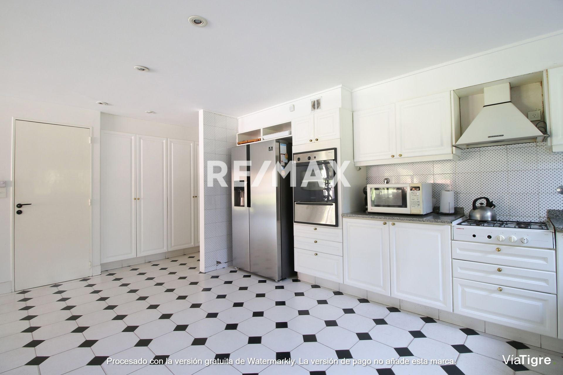 Venta de casa B. Sta Rita. San Isidro