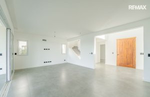 Sale House Brand New S La Laguna Bo Santa Ana