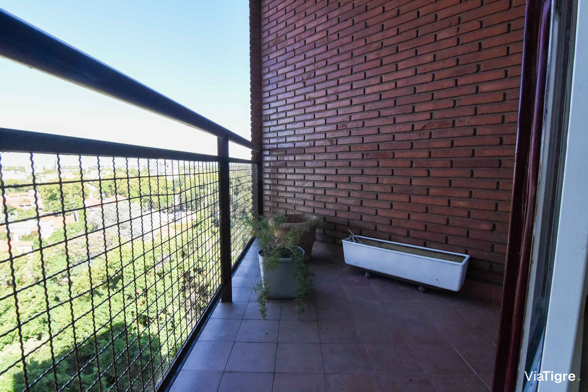 Venta 4 ambientes cochera La Lucila Apto Crédito