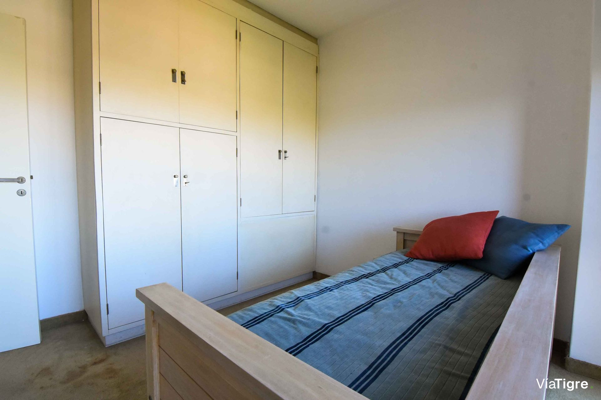 Venta 4 ambientes cochera La Lucila Apto Crédito