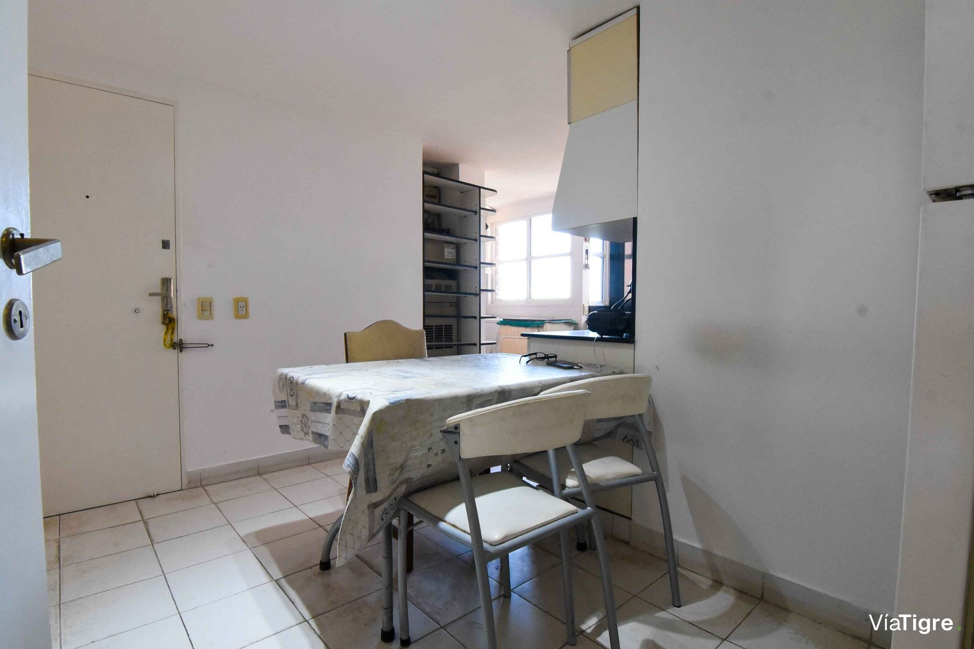 Venta 4 ambientes cochera La Lucila Apto Crédito