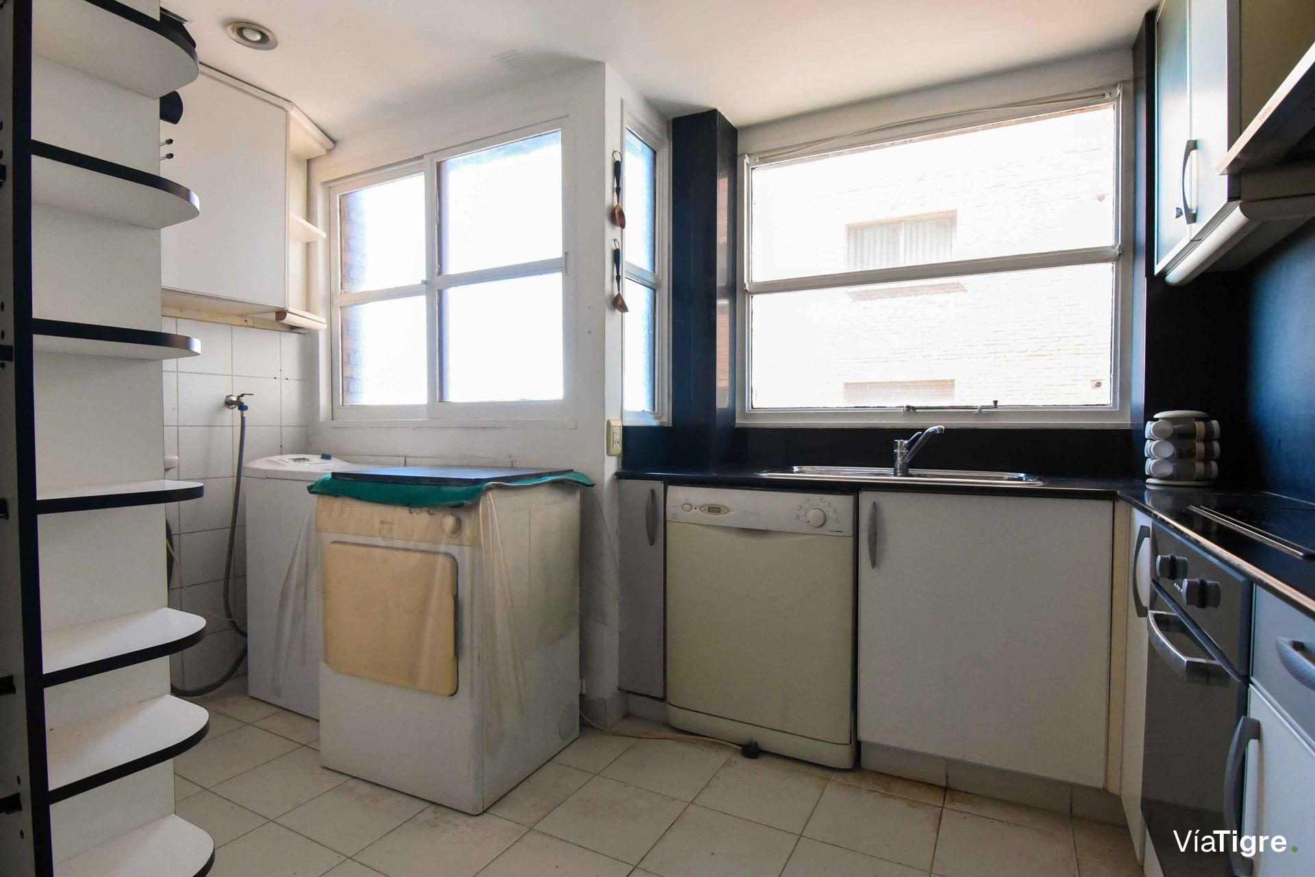 Venta 4 ambientes cochera La Lucila Apto Crédito