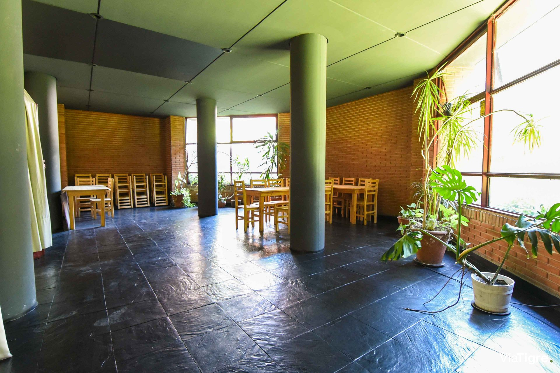 Venta 4 ambientes cochera La Lucila Apto Crédito