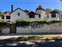 Important Sale House of Style in Olivos