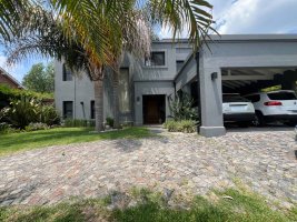 Casa Alquiler en Santa Barbara Nordelta 6 Amb.