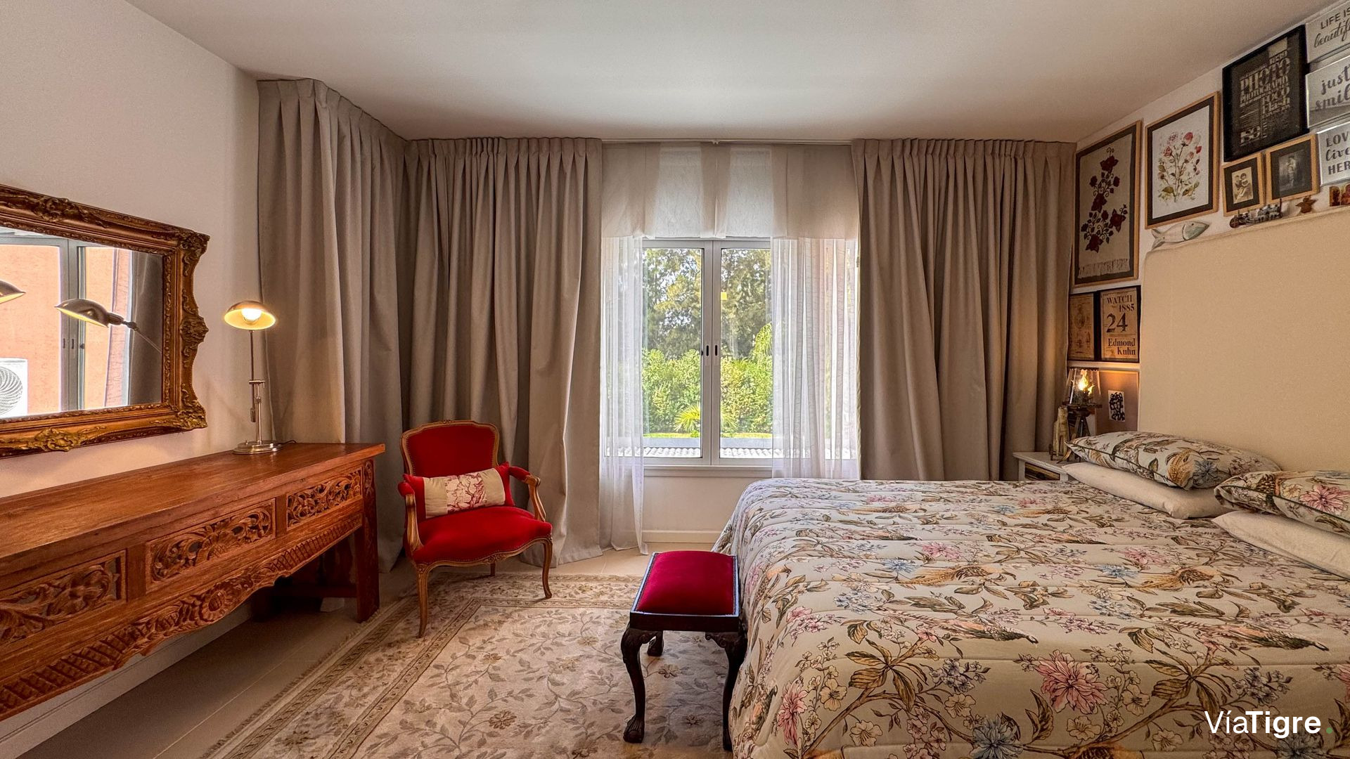 Casa 5 AMB. con PILETA y JARDÍN - Barrio SAN MARCO