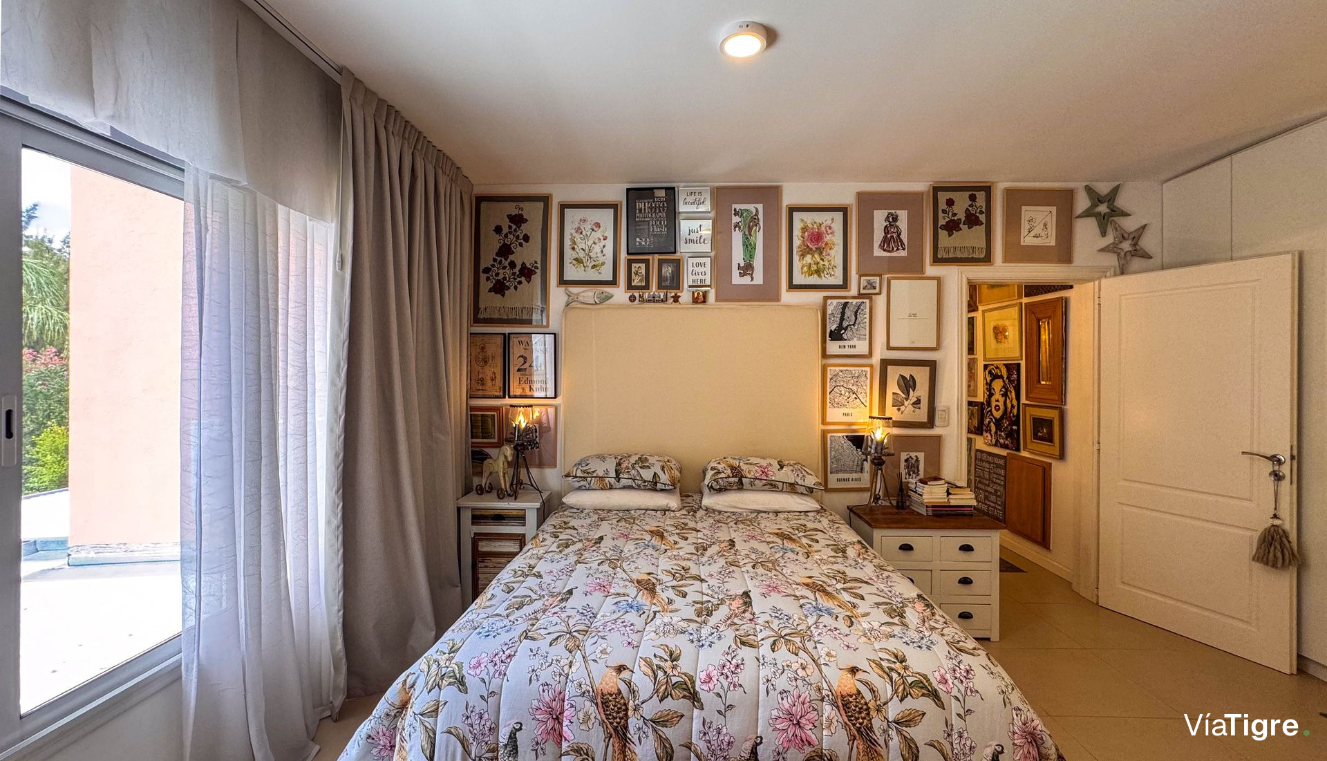 Casa 5 AMB. con PILETA y JARDÍN - Barrio SAN MARCO