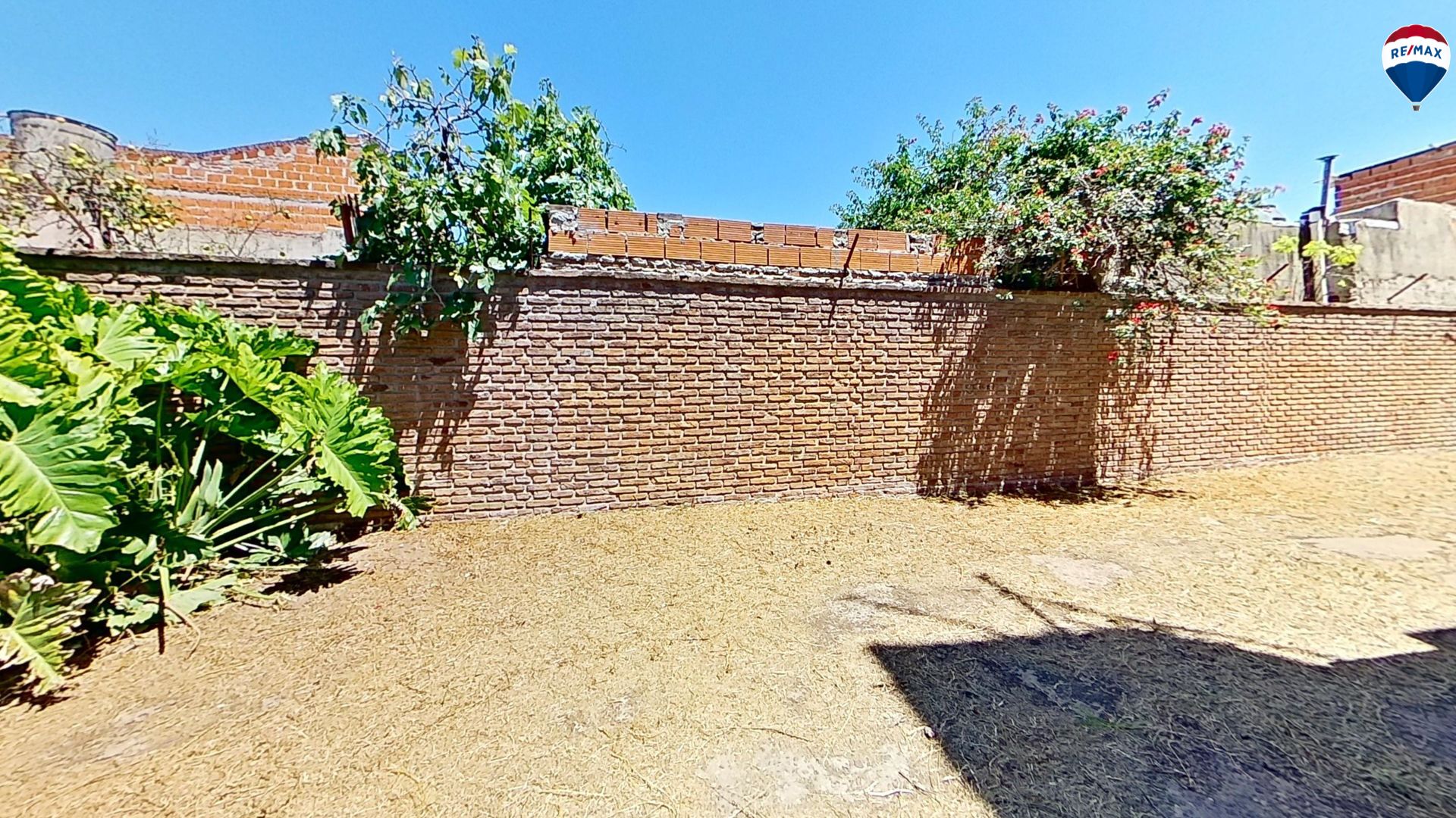 Don Torcuato - Venta Galpón con Depósito