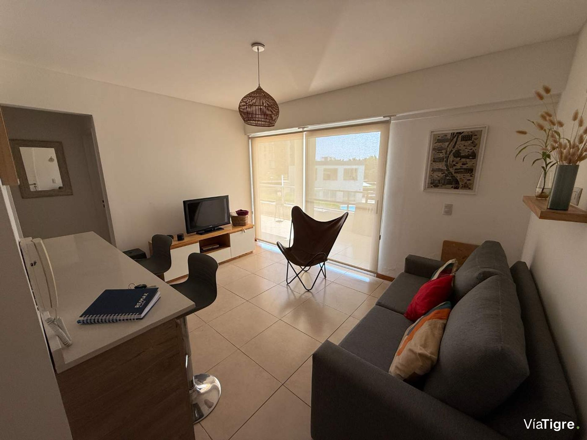 Monoamb divi alquiler balcon cochera Palmar Nordel