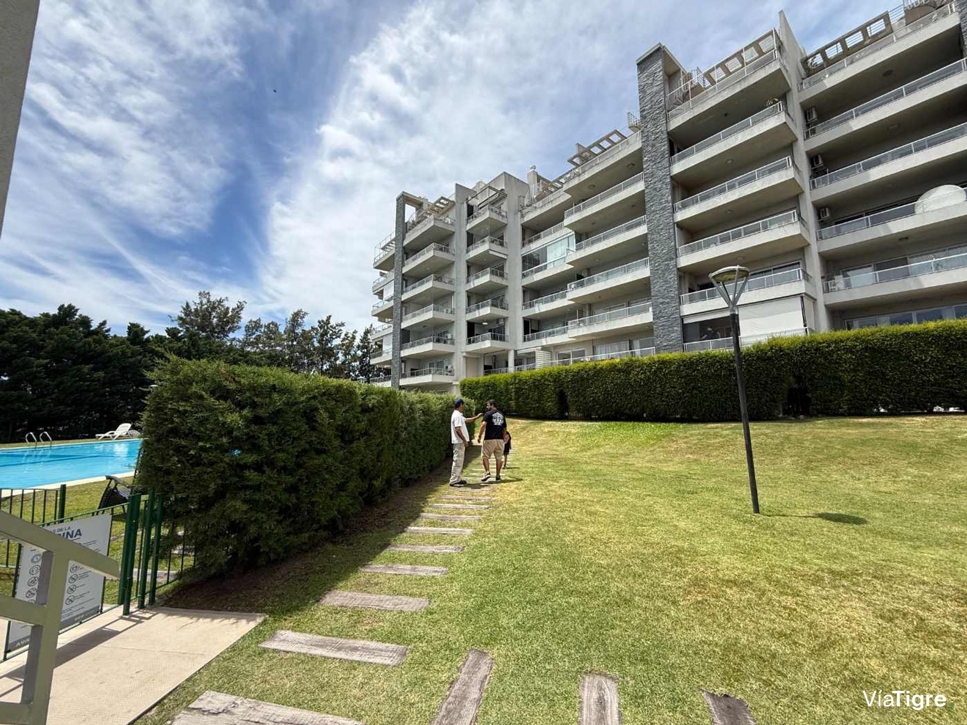 Monoamb divi alquiler balcon cochera Palmar Nordel