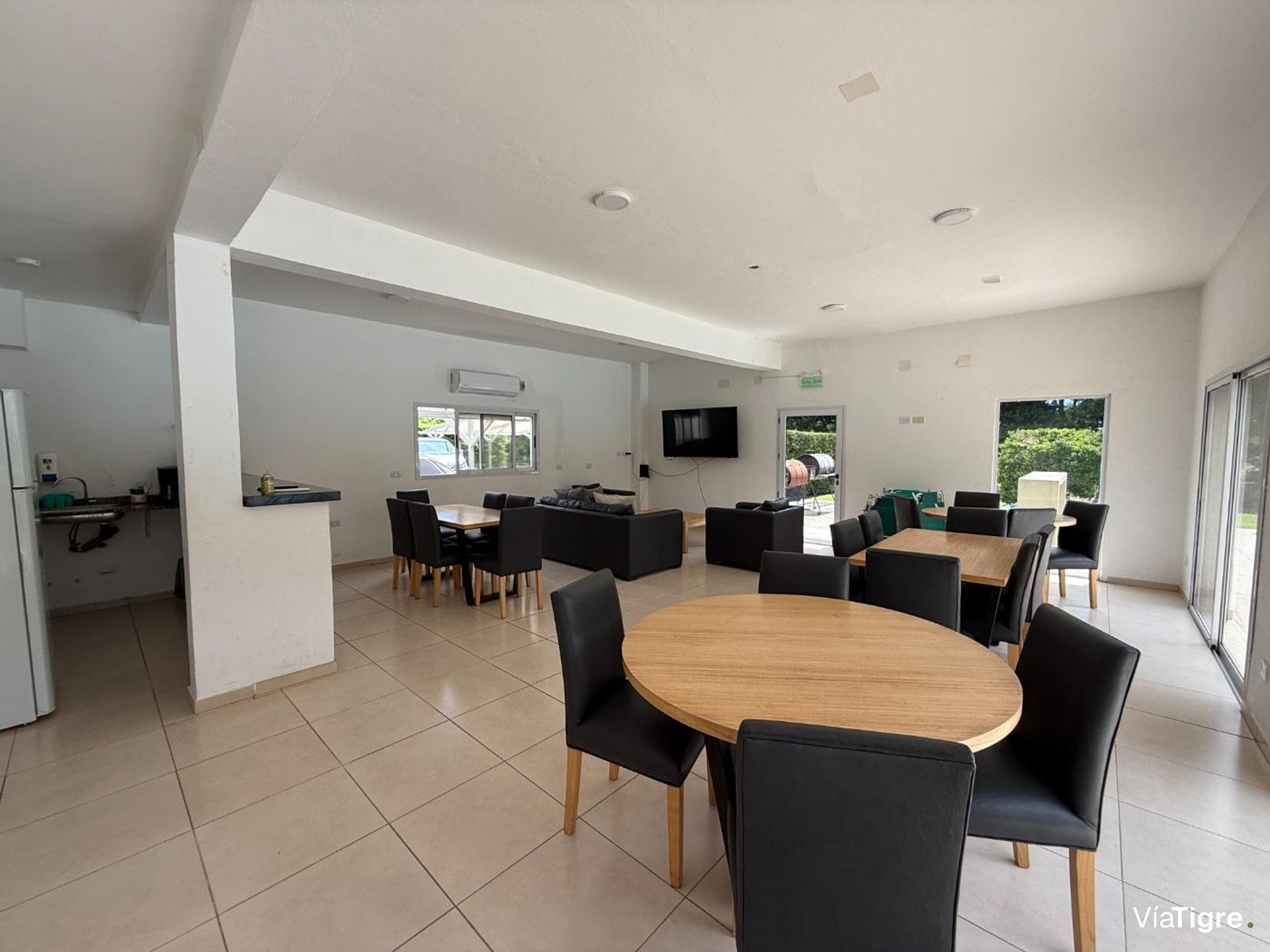 Monoamb divi alquiler balcon cochera Palmar Nordel
