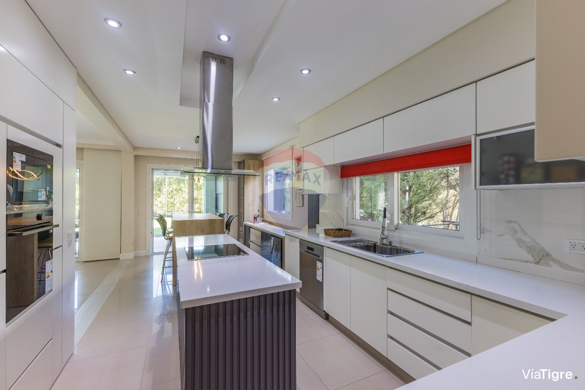 Venta casa Los Alisos Nordelta interna 5 ambientes