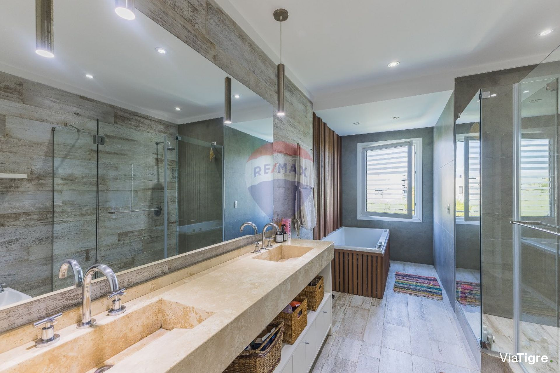Venta casa Los Alisos Nordelta interna 5 ambientes