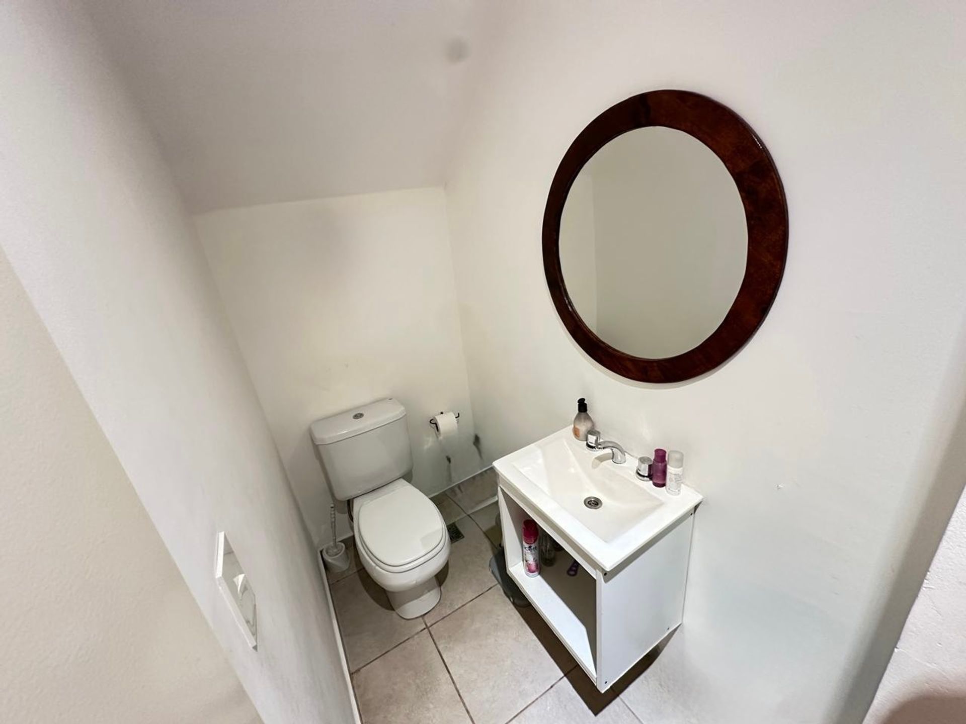 Casa 4 dormitorios 1 escritorio pileta playroom