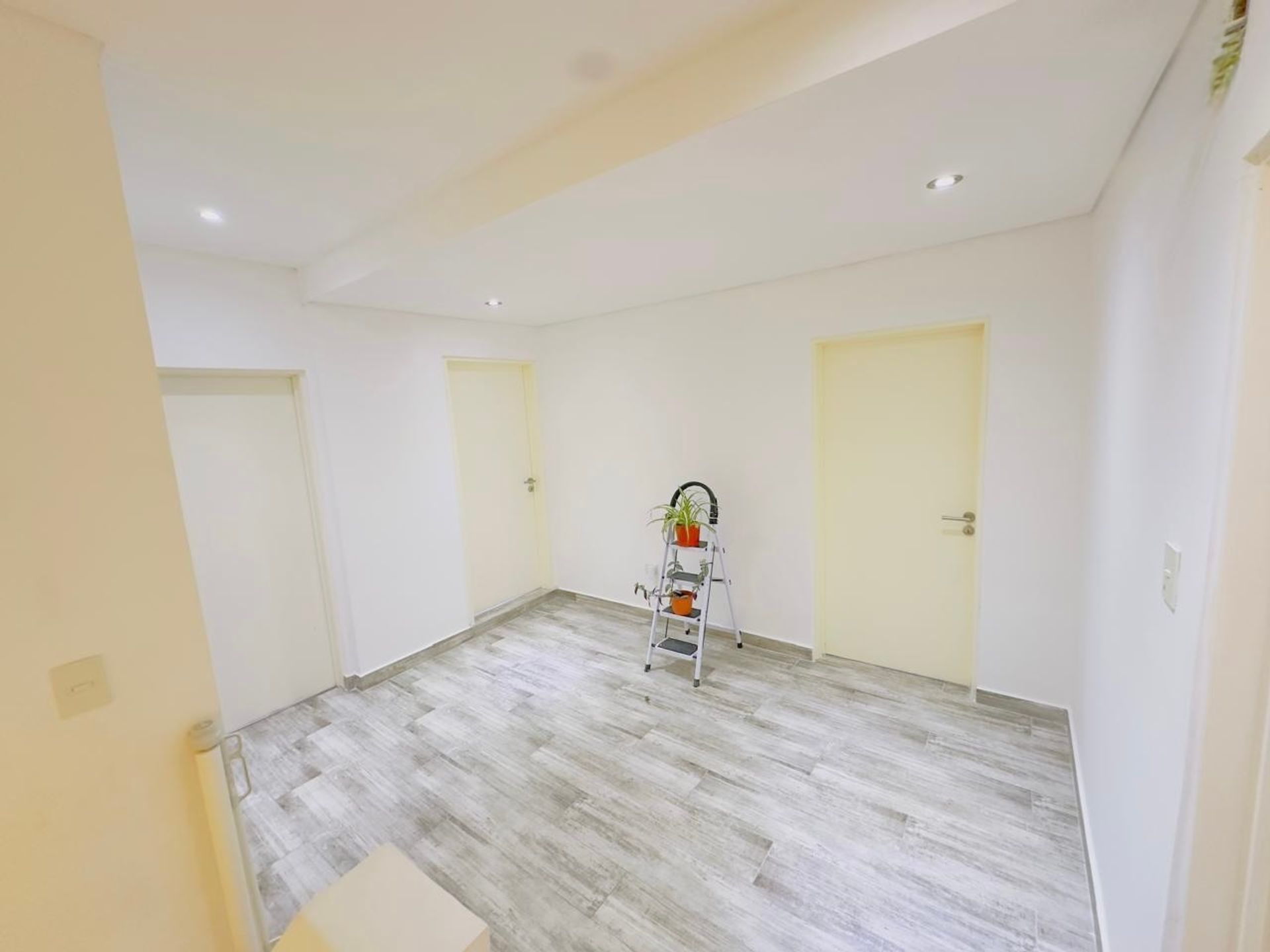Casa 4 dormitorios 1 escritorio pileta playroom