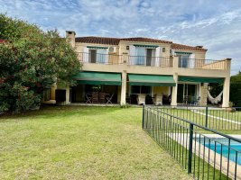 Venta Casa a la Laguna Santa Catalina, Villanueva