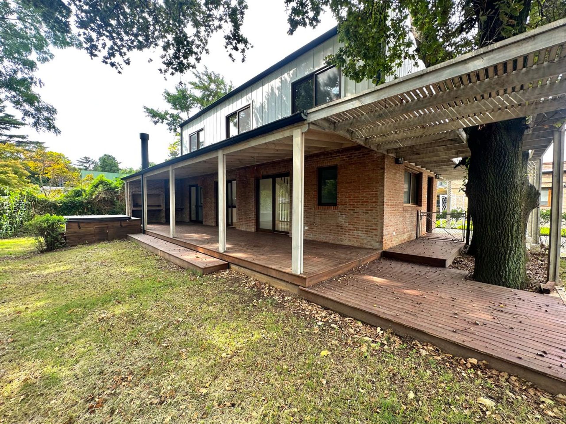 Venta De Casa 4 Amb Aestrenar Lomas De San Isidro