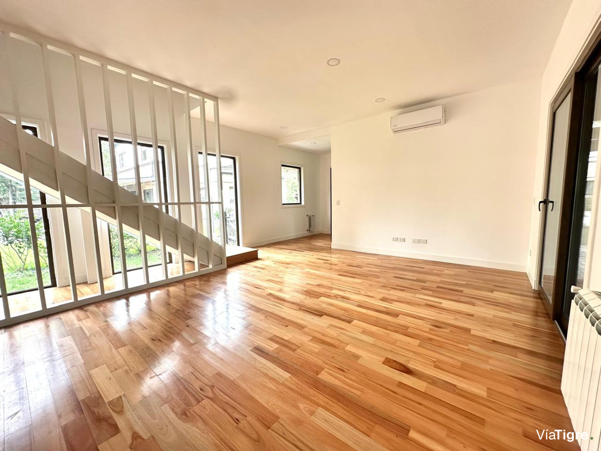 Venta De Casa 4 Amb Aestrenar Lomas De San Isidro