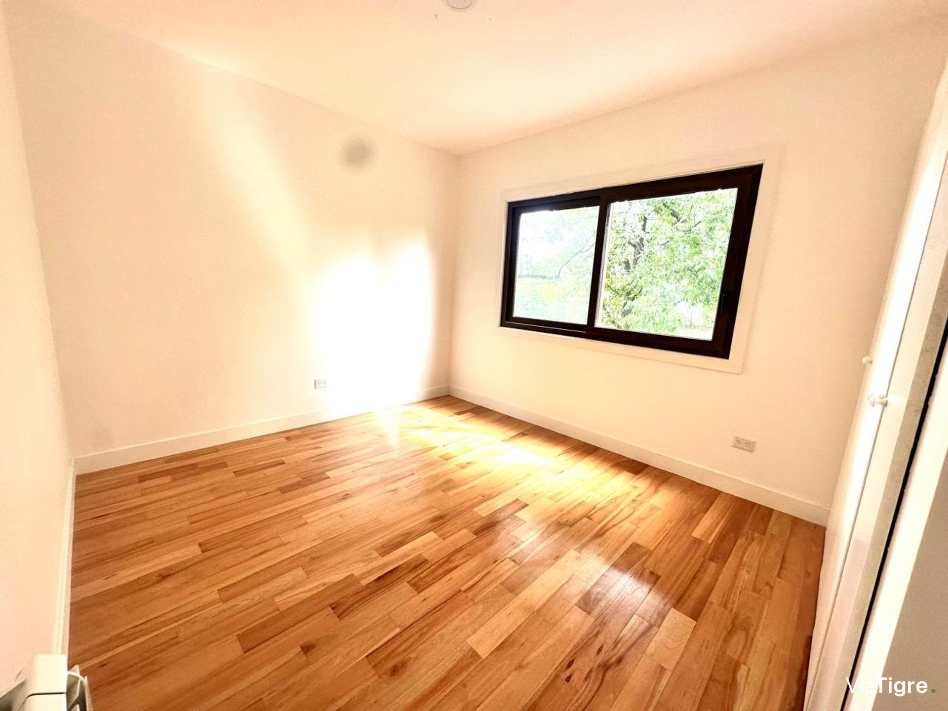 Venta De Casa 4 Amb Aestrenar Lomas De San Isidro