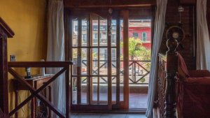 For Sale Penthouse 3‑bedroom bright garage balcony credit‑eligible