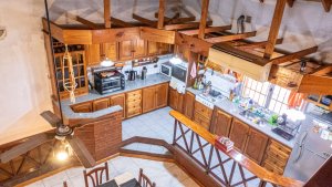 For Sale Penthouse 3‑bedroom bright garage balcony credit‑eligible