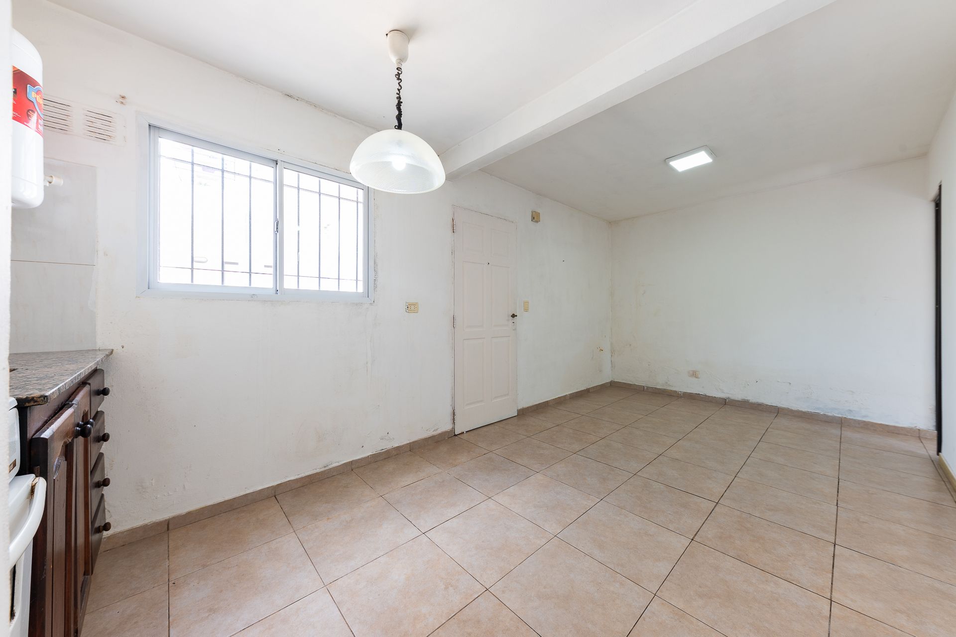 For Sale Apartment 2-Bedroom in San Fernando