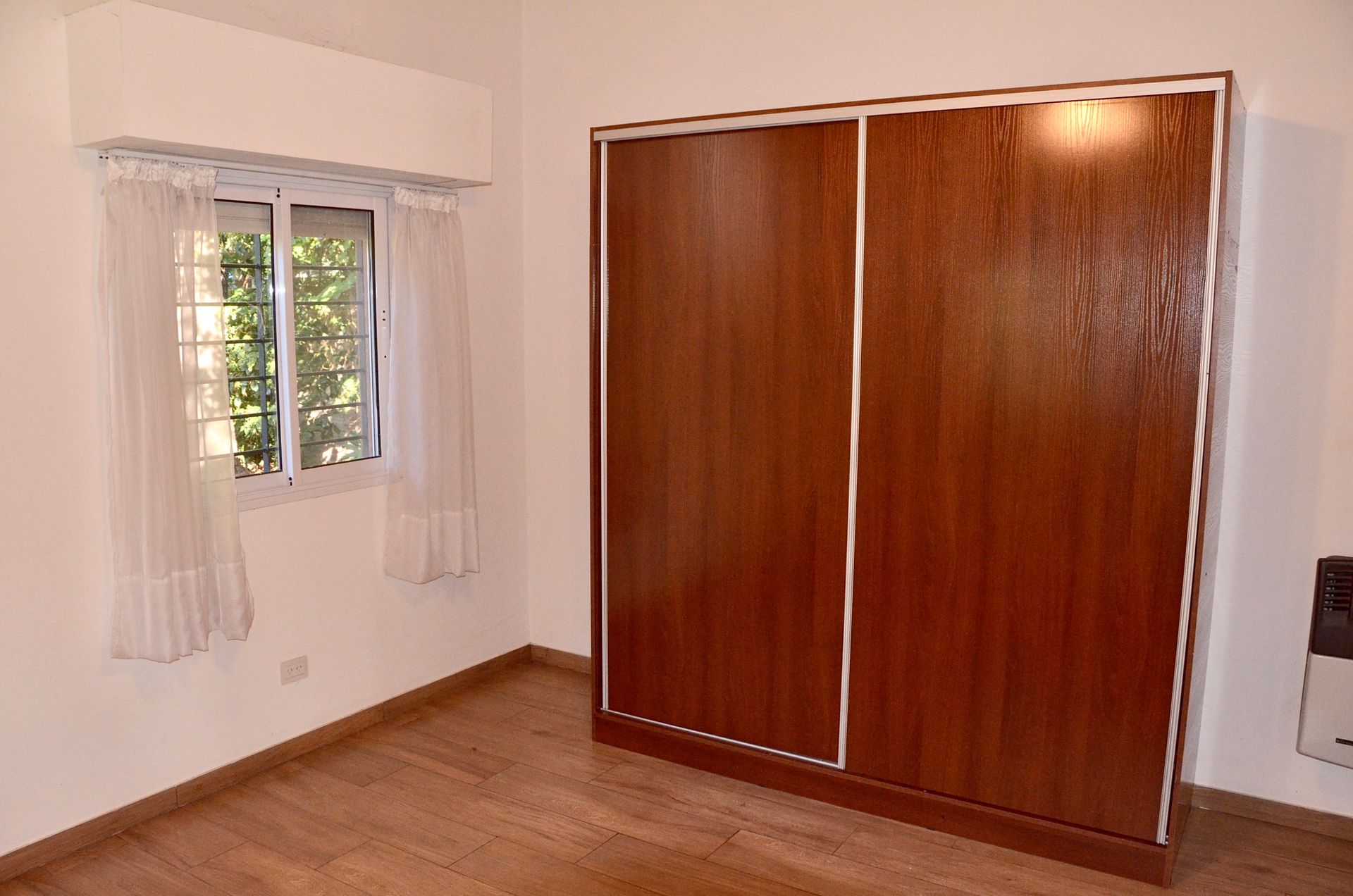 CASA QUINTA EN TIGRE, 2100 M2 lote