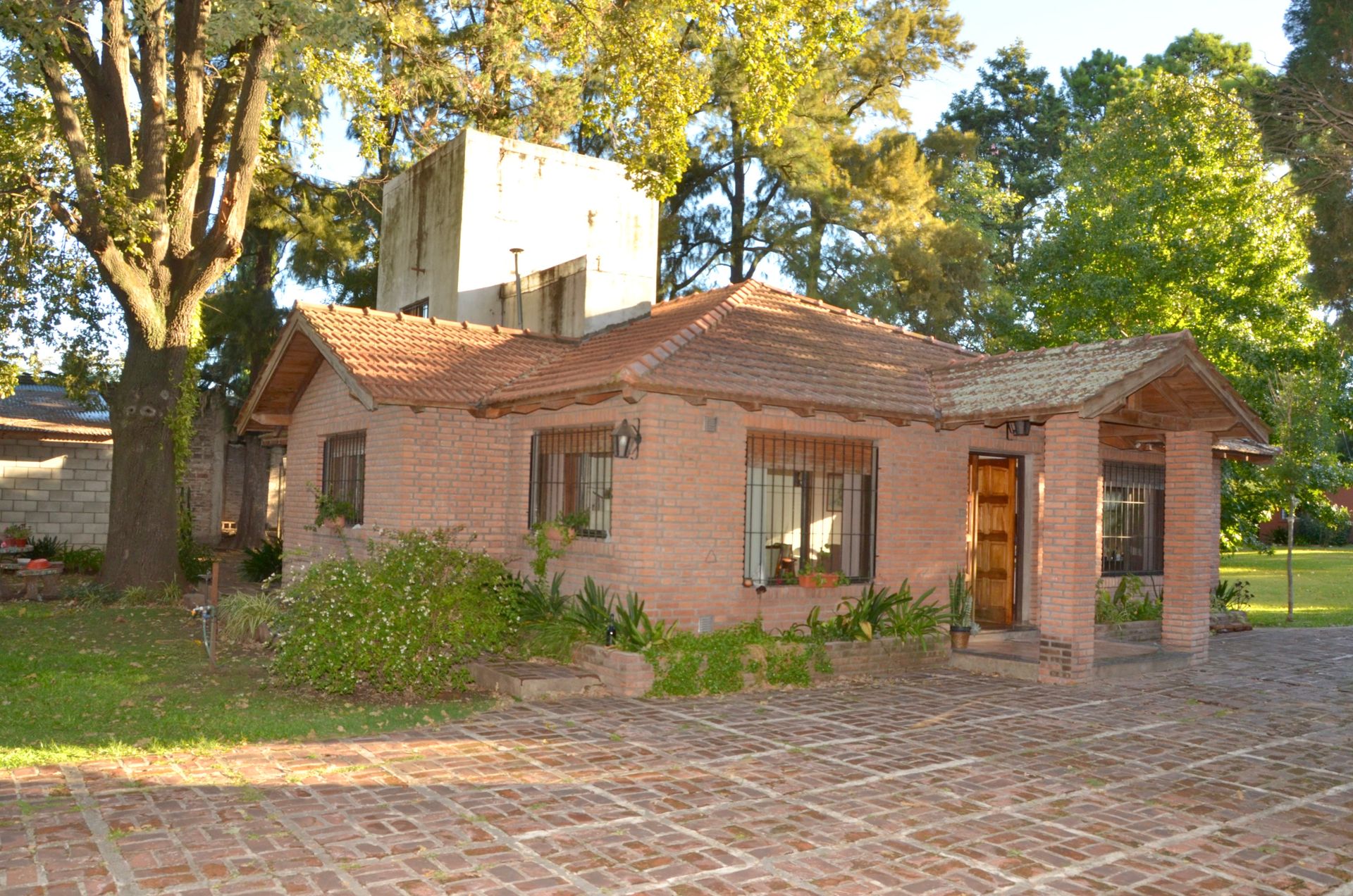 CASA QUINTA EN TIGRE, 2100 M2 lote
