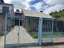 CASA VENTA DOS PLANTAS en BENAVIDEZ APTA CREDITO