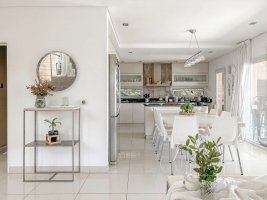 House for sale at the lagoon in San Rafael Villanueva